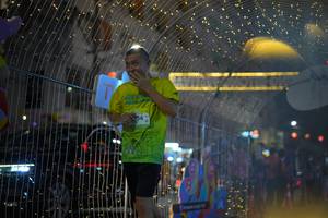 BIB: 336
                            <button type="button" onclick="openModal(21750494)" class="btn btn-primary btn-sm float-right btn-popup" data-toggle="modal" data-target=".modal-high-quality">
                        <i class="fas fa-shopping-cart"></i> Add to Cart
                    </button>
                                            <button type="button" onclick="isThisMe(21750494, true)" class="btn btn-success btn-sm float-right btn-popup btn-isme hidden" data-toggle="tooltip" data-placement="bottom" title="นี่คือรูปของคุณใช่ไหม คลิกที่นี่เพื่อเอาเข้าอัลบั้ม">
                        <i class="fas fa-plus"></i> Add to album
                    </button>
                    <button type="button" onclick="isThisMe(21750494, false)" class="btn btn-warning btn-sm float-right btn-popup btn-isnotme hidden">
                        <i class="fas fa-ban"></i> Remove from album
                    </button>